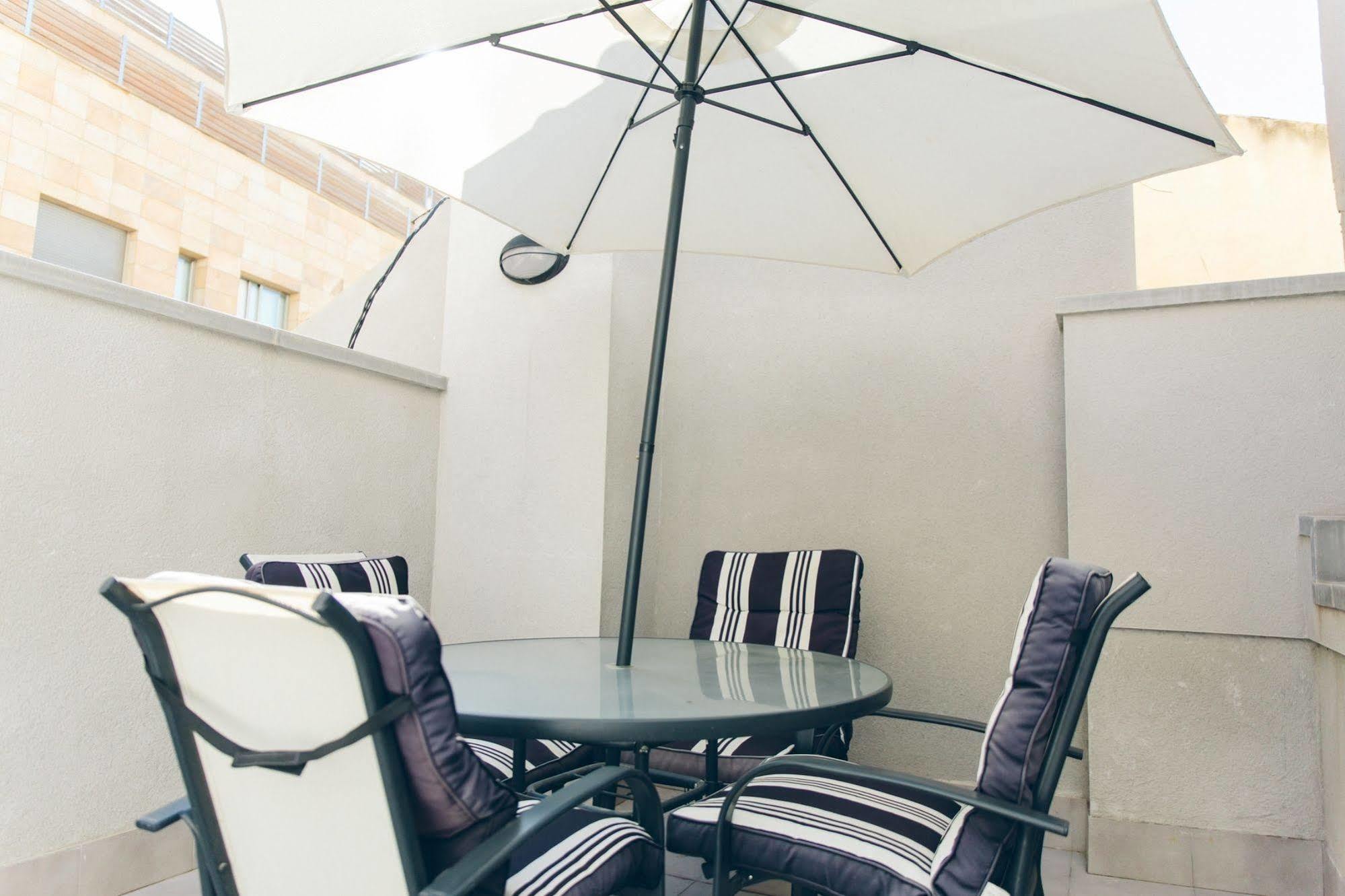 The Lucky Flats - Artilleros Alicante Ngoại thất bức ảnh